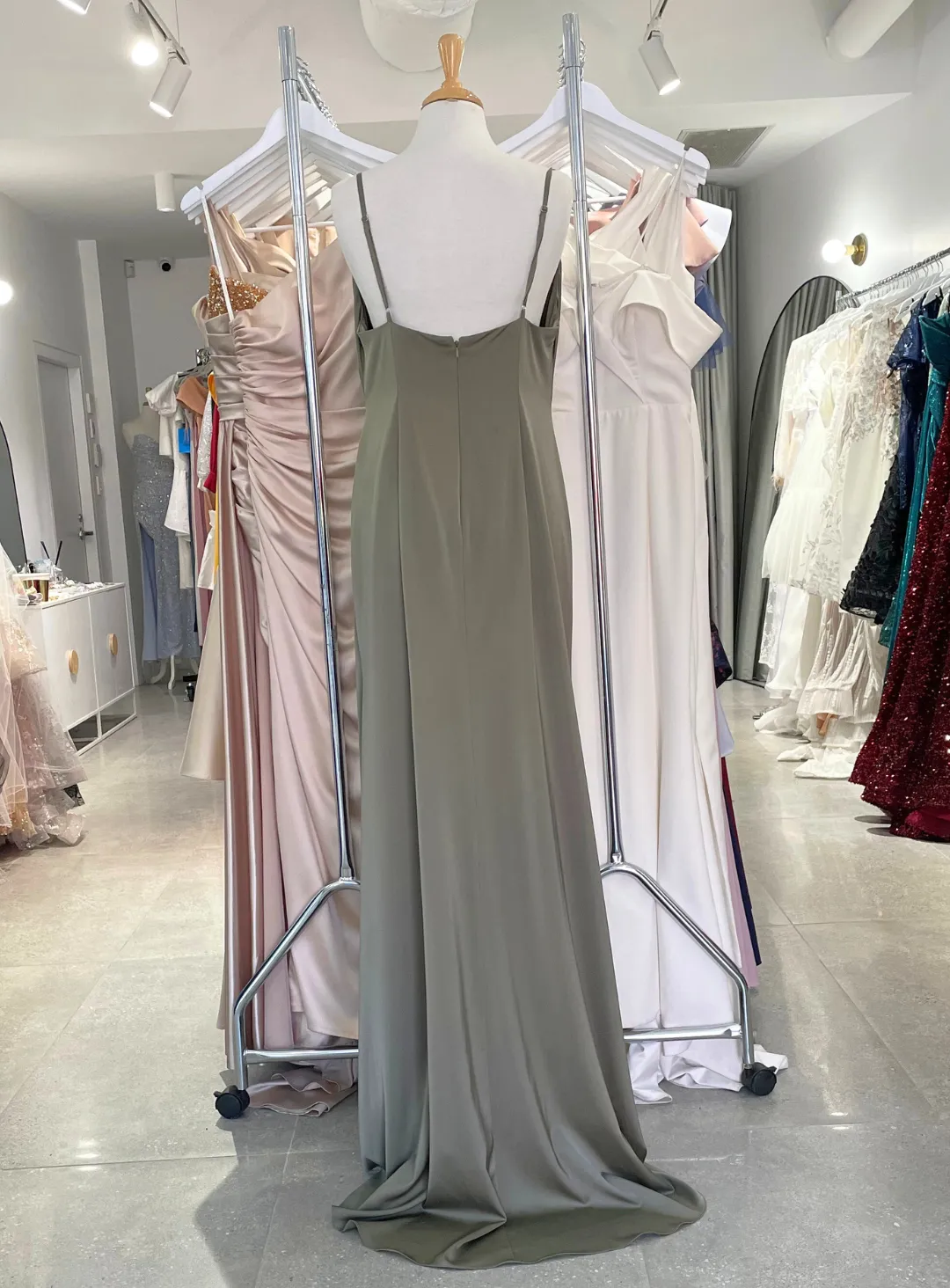 Faulty - Kristen Satin Gown - Moss - size 14