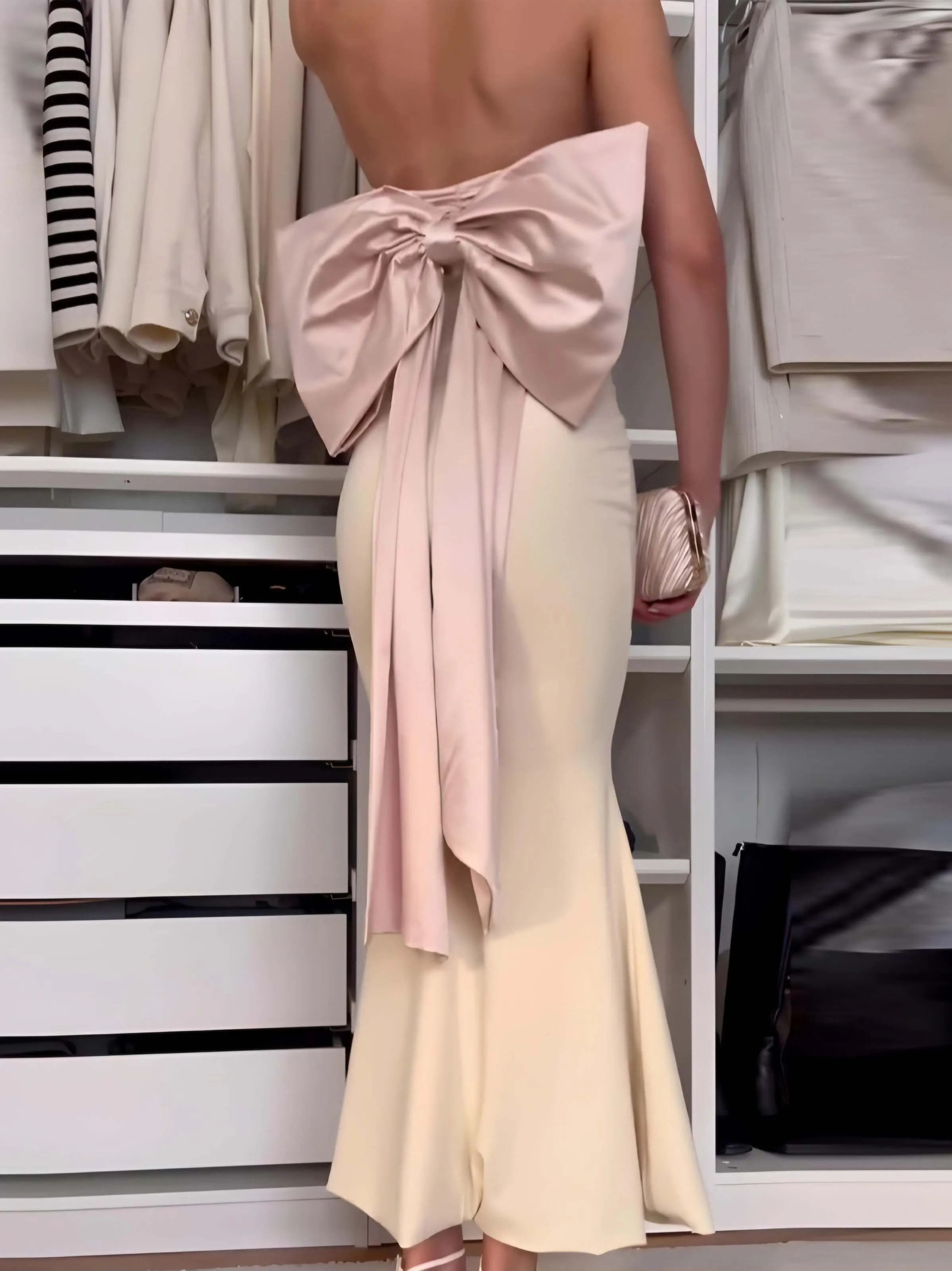 Flytonn- Two-Tone Back Bow Bandeau Mermaid Dress