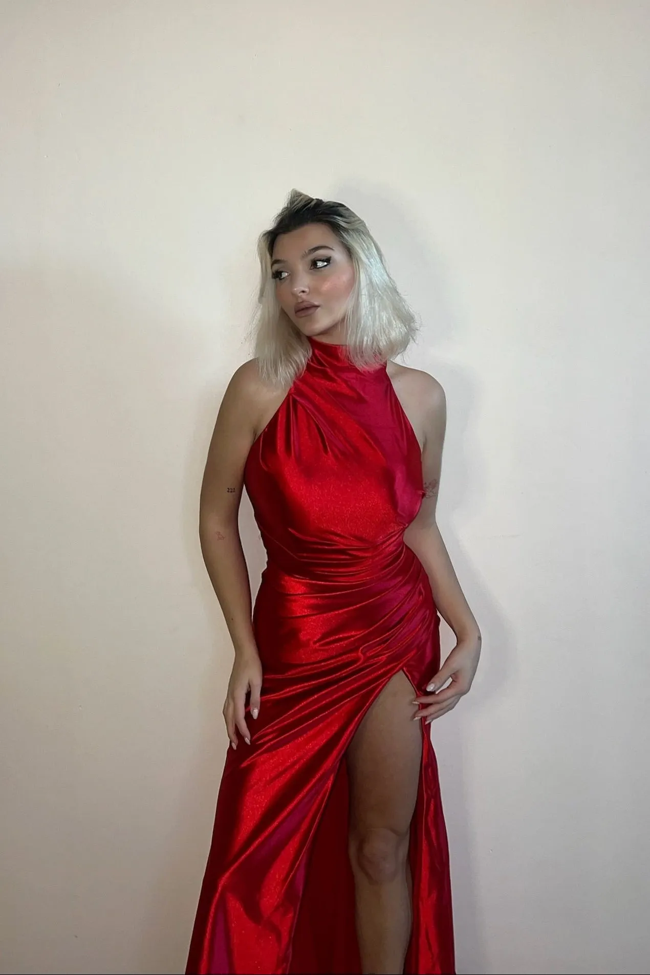 High-Neck Sleeveless Pleated High Split Small Tail Dresses