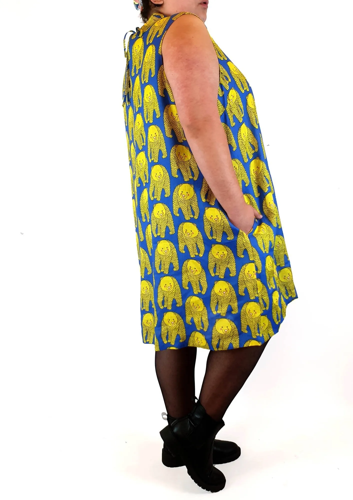 Jericho Road yellow happy bears 100% linen dress size 22