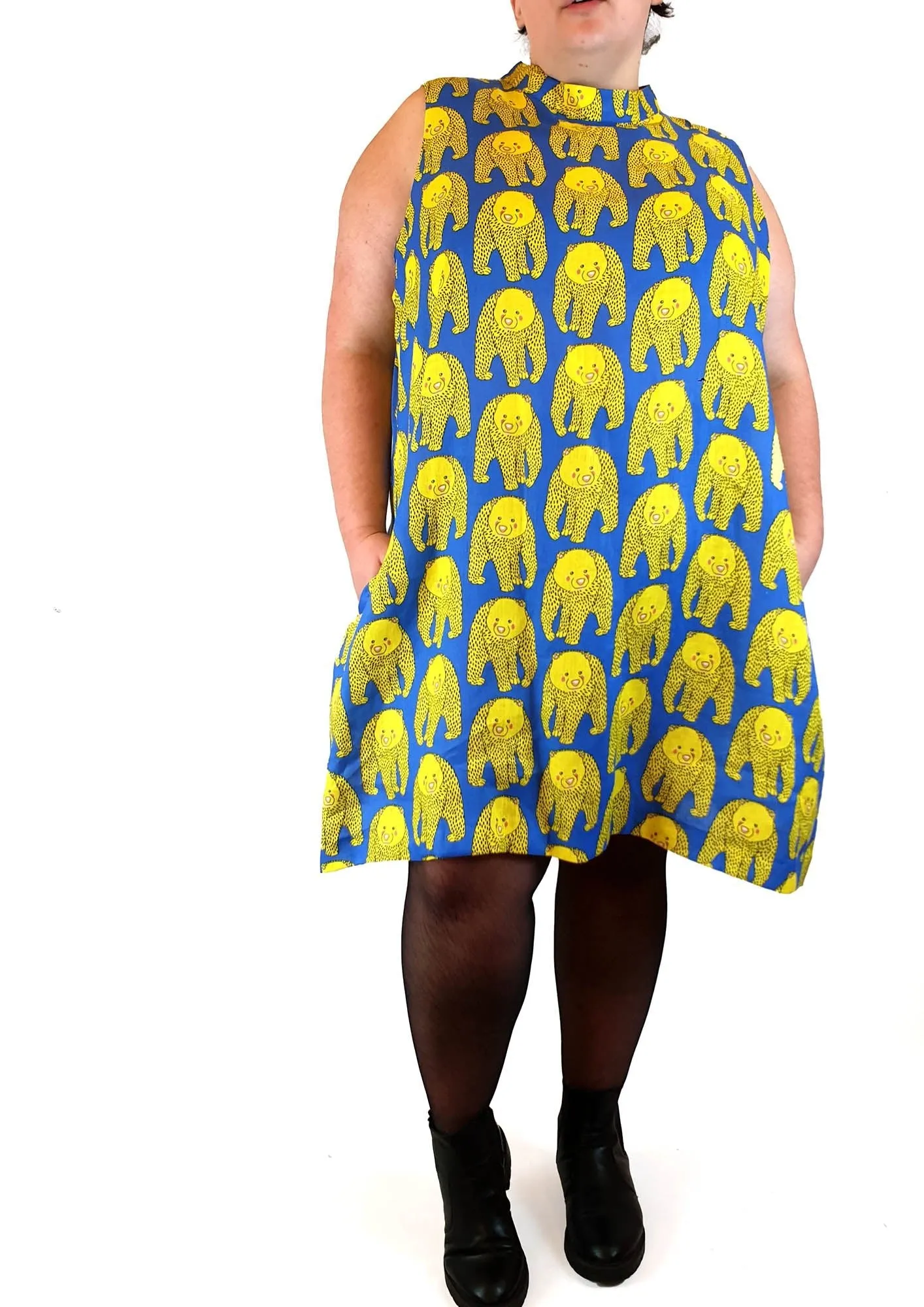 Jericho Road yellow happy bears 100% linen dress size 22