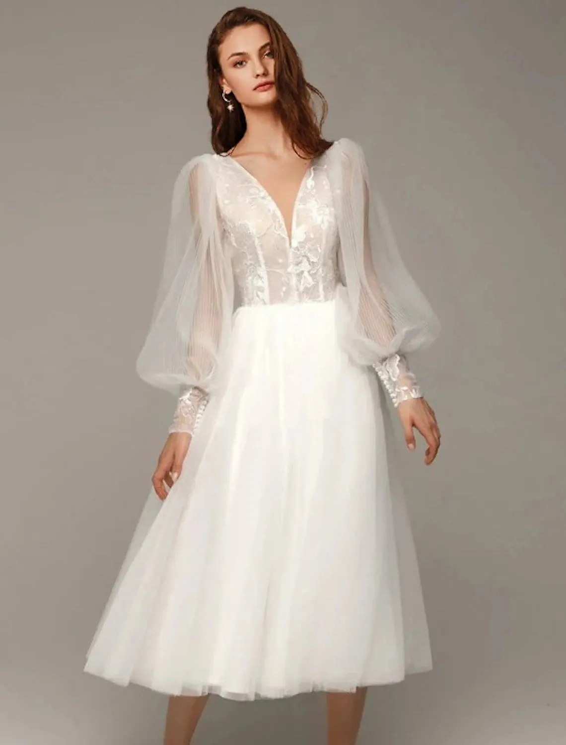 Luolandi Hall Vintage 1940s / 1950s Little White Dresses Wedding Dresses A-Line V Neck Long Sleeve Tea Length Satin Bridal Gowns With Appliques
