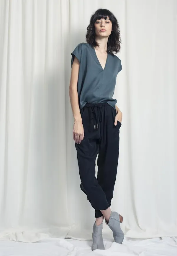 Natalie Busby Black Slim Slouch Pant