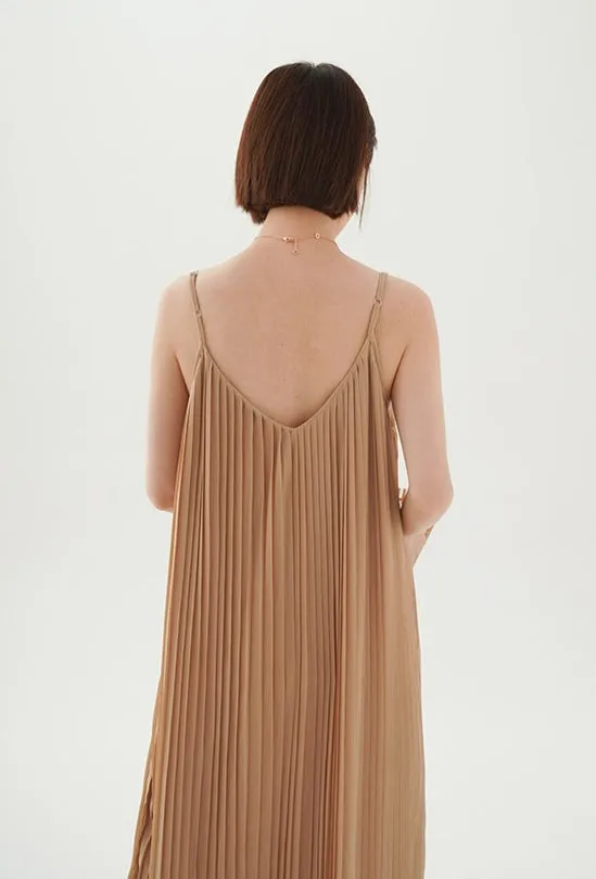 Pleated V Cami Maxi Dress in Cream