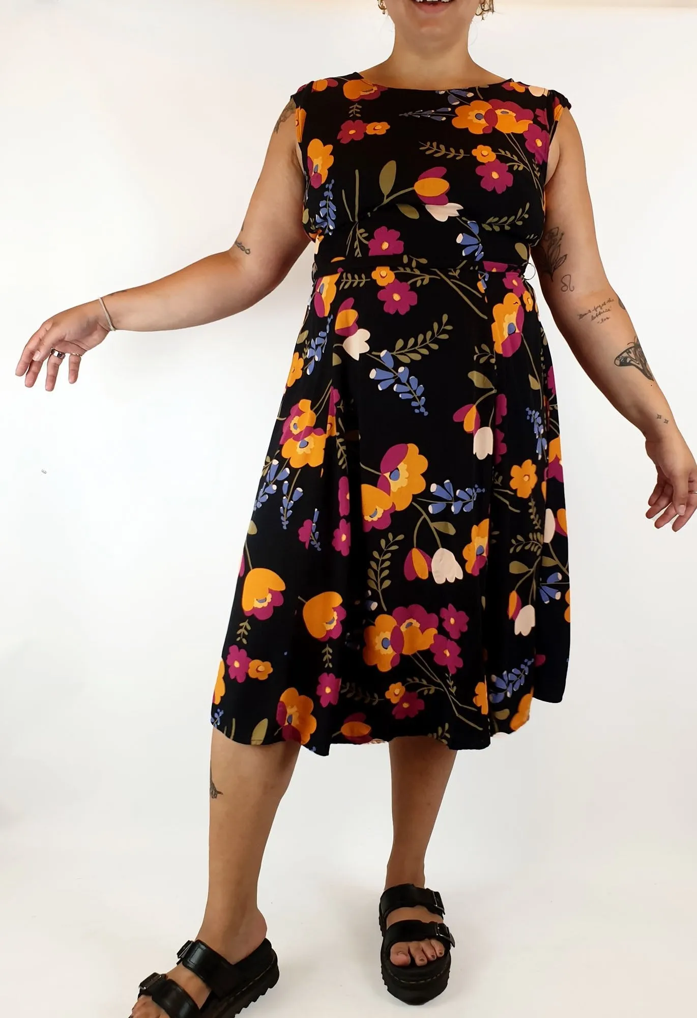 Princess Highway black and floral print dress size 16