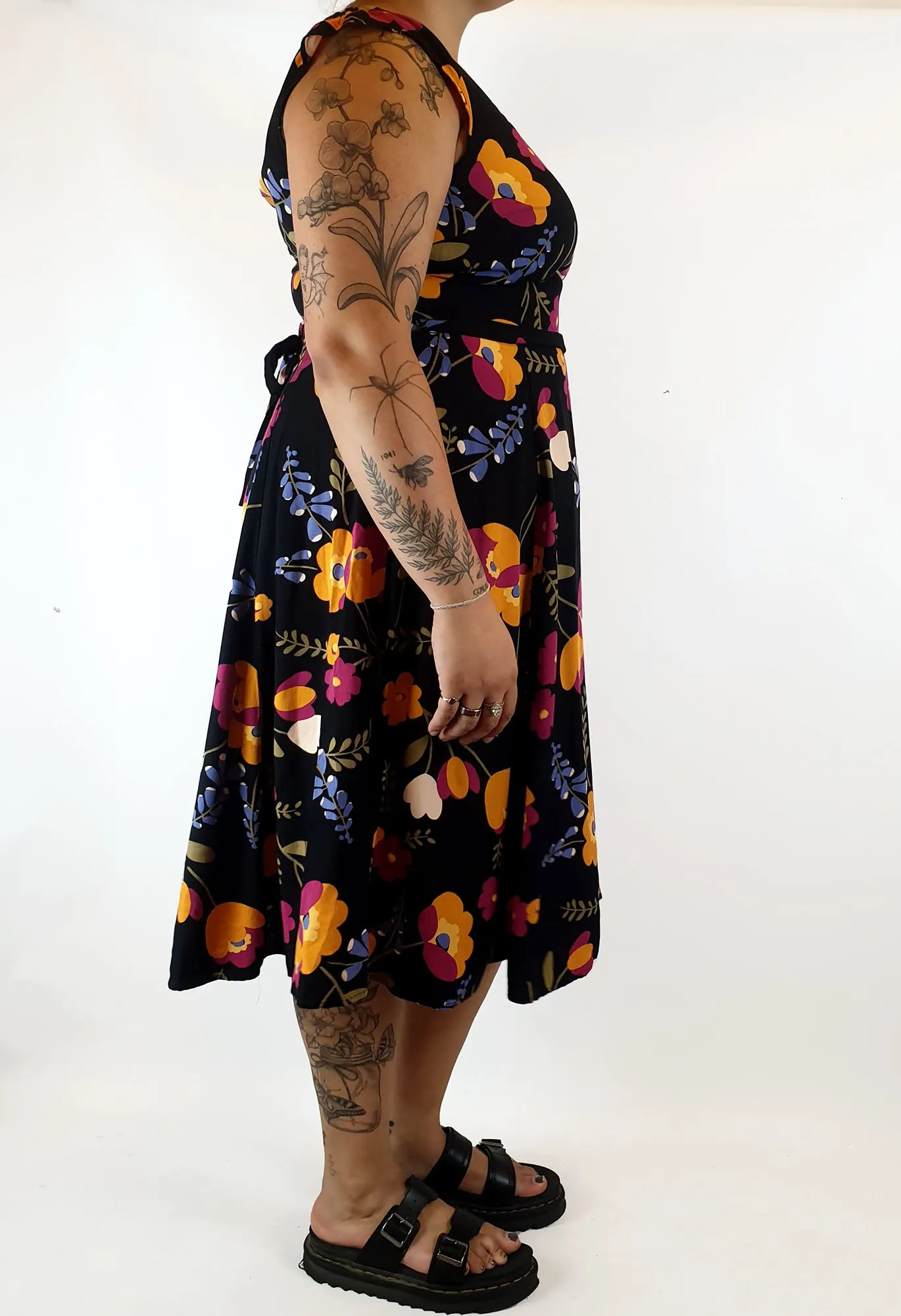 Princess Highway black and floral print dress size 16
